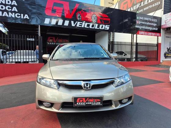 HONDA CIVIC 1.8 LXS 16V FLEX 4P MANUAL